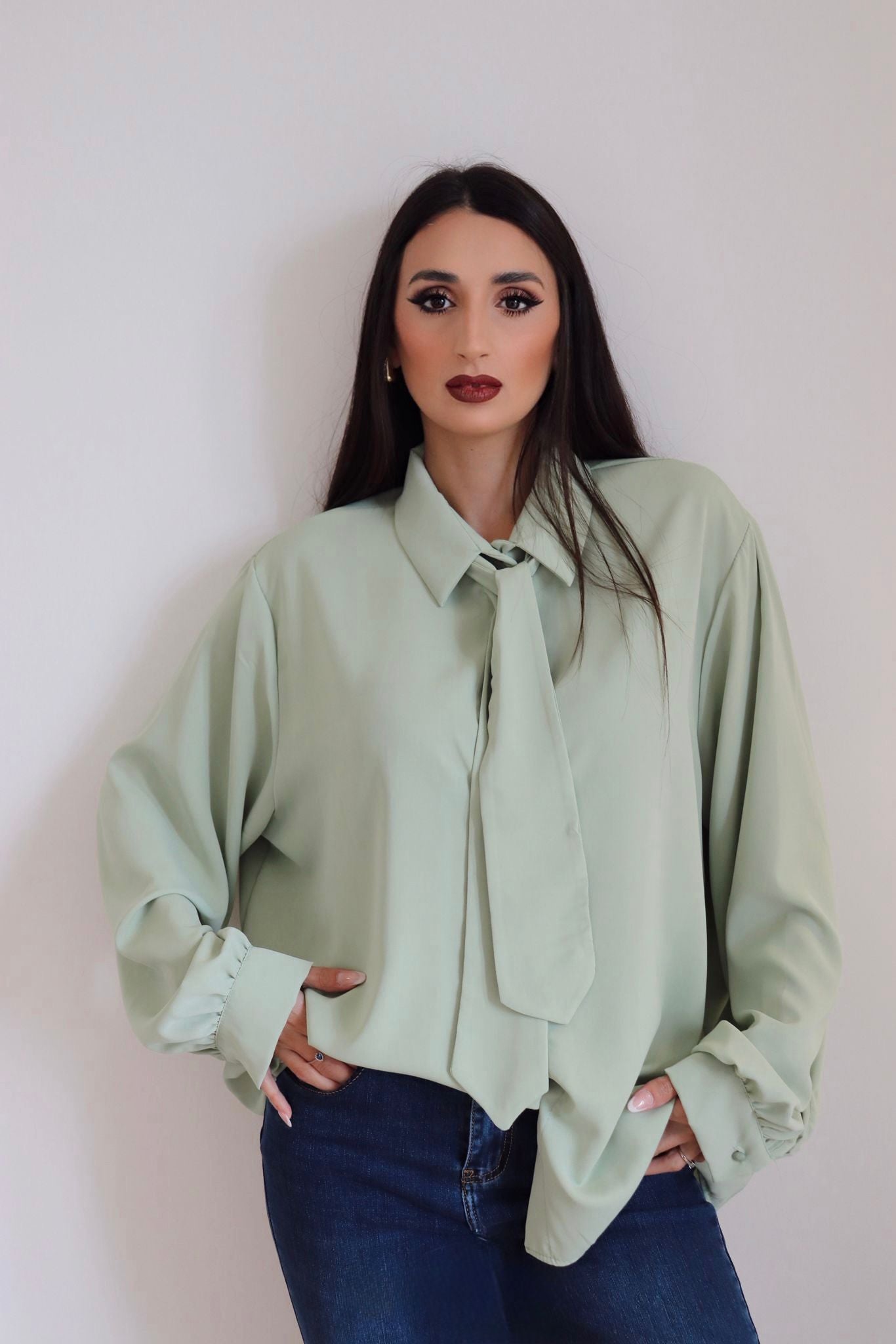 Camicia con cravattino