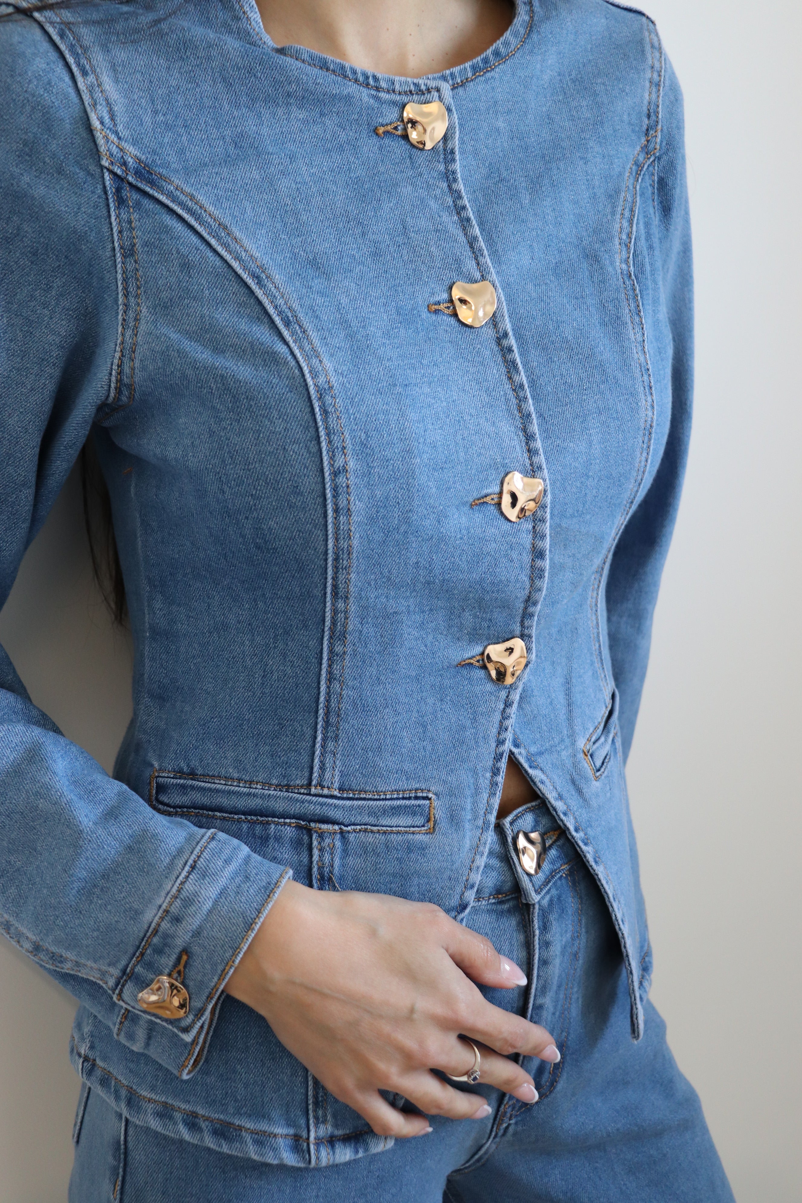 Completo in denim