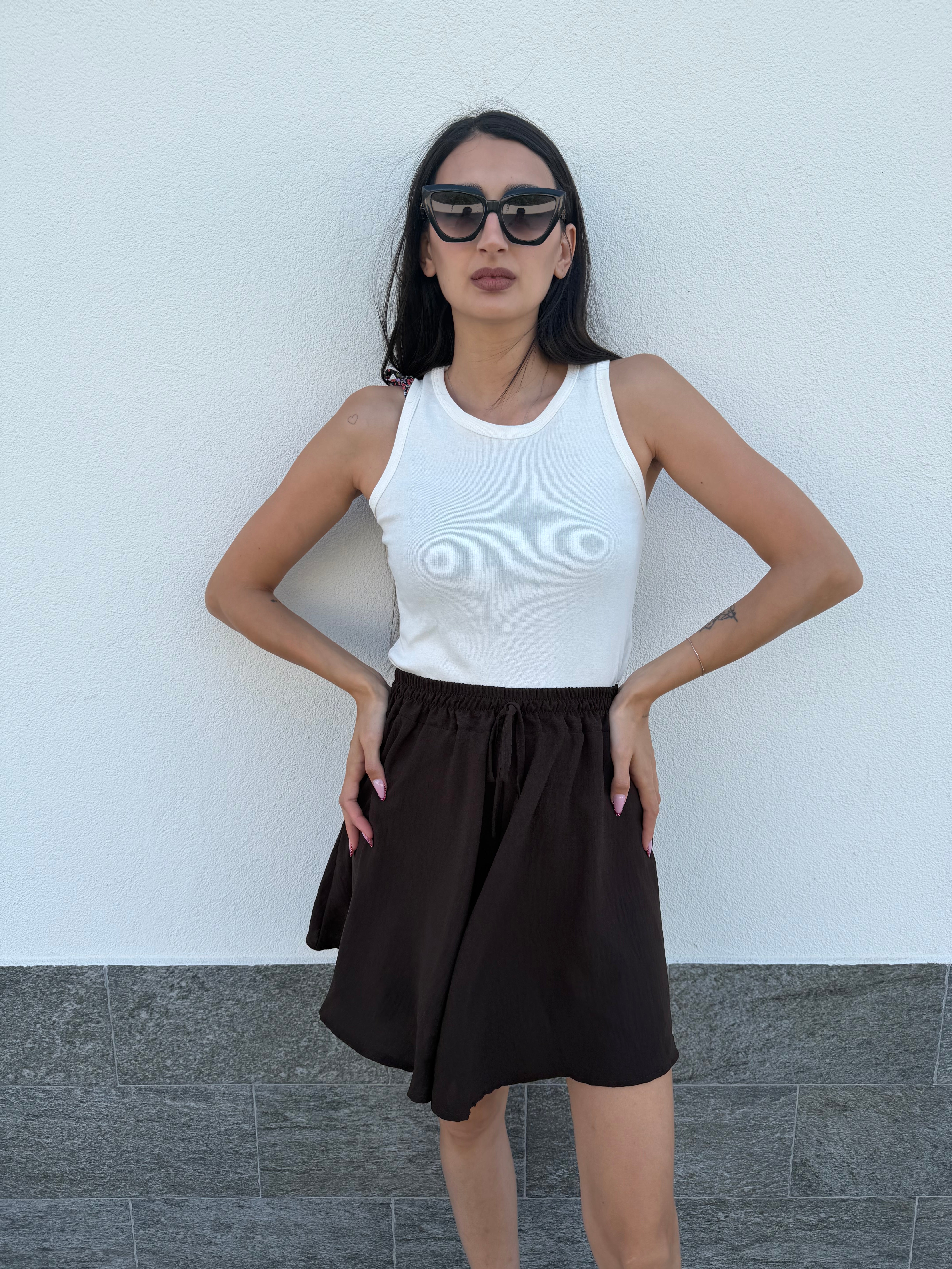 Pantaloncino effetto gonna